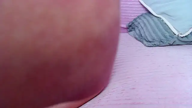 צ'אט XXX בשידור חי של MonaLisaG