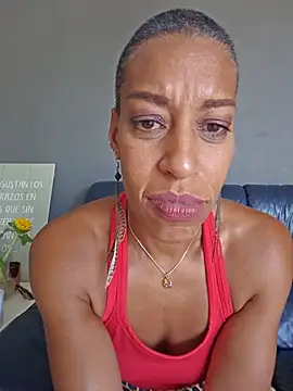Goldenlacen Live XXX chat
