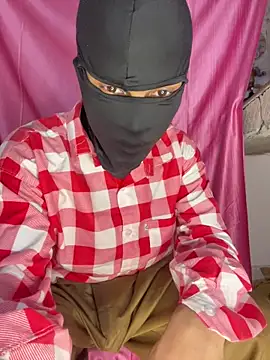 nainaji0 Show in webcam