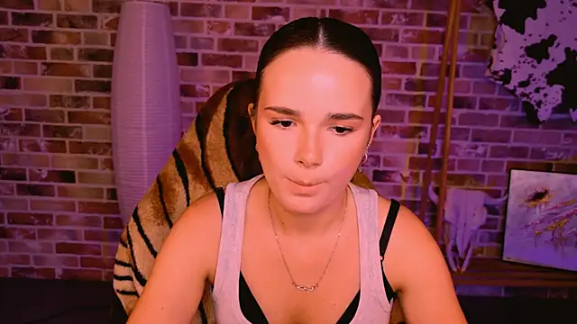 May_Bloom Live XXX Chat