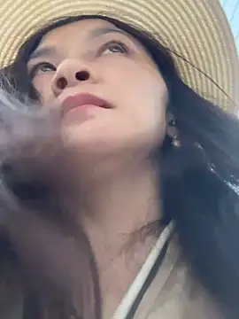 yinyin326 Obrolan Langsung XXX