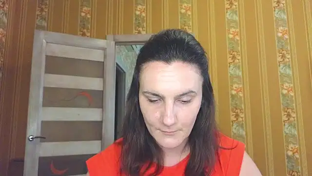 دردشة lil_smile الجنسية المباشرة