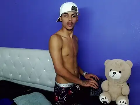 دردشة Angel_foxc13 الجنسية المباشرة