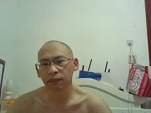benly888 现场XXX聊天