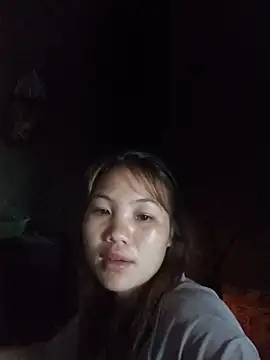 GiniEi 现场XXX聊天