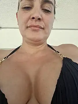 AnaFoxxy's Live XXX Chat