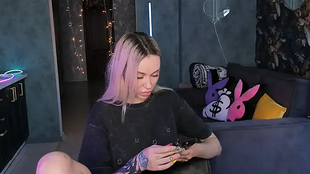 Živý XXX chat Blckmirrorr