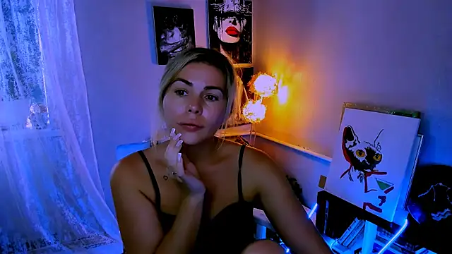 Živý XXX chat LoraBoyar