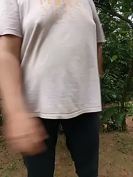 Sembang XXX Secara Langsung tuyet-nhi