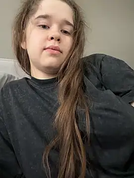 HornyGirlH 웹캠 쇼
