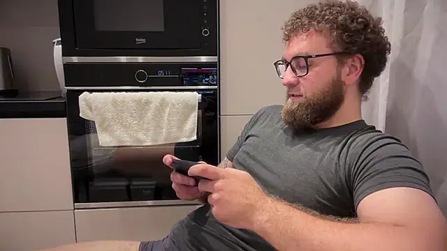 Bear_bear_'s Webcam Show