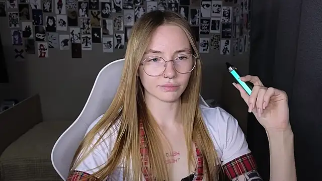 Živý XXX chat littlevildevil