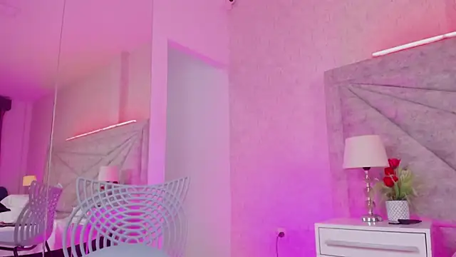 Živý XXX chat RouseMillers