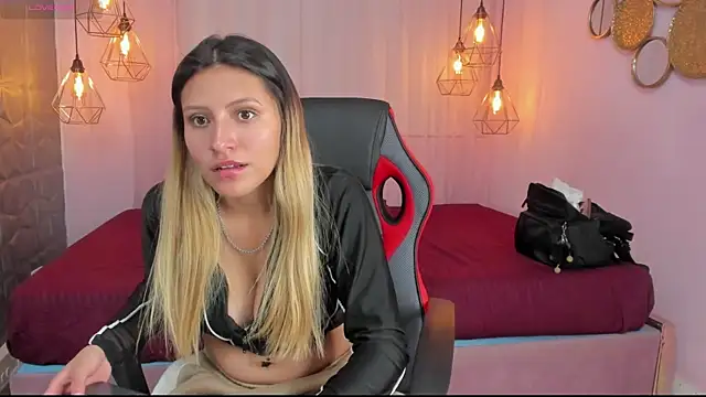 Chatroom XXX en direct de Magic_zahara