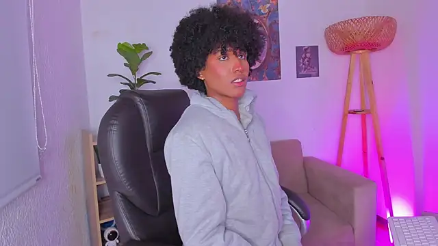 عرض كام NaomiSaenz_