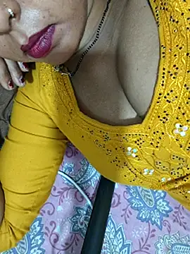 Sharmila-Singh Chat XXX in diretta