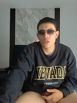 Thiagoo_Vega Live XXX-Chat