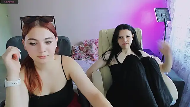 Adelina_xxx's Webcam Show