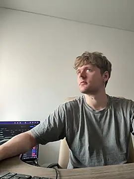 Edward_Snowden_ Webcamshow