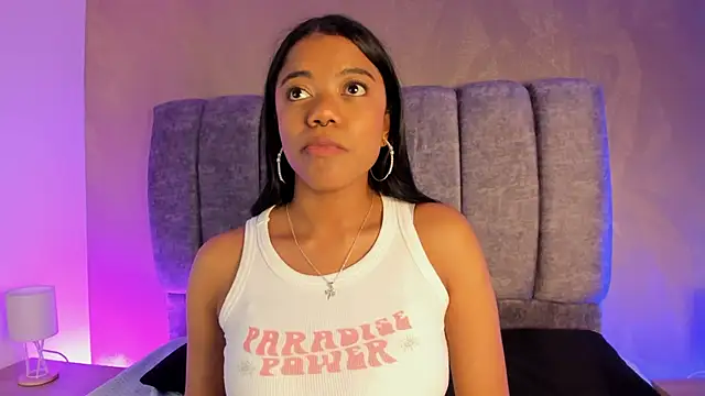 Ariana_roxe_'s Live XXX Chat