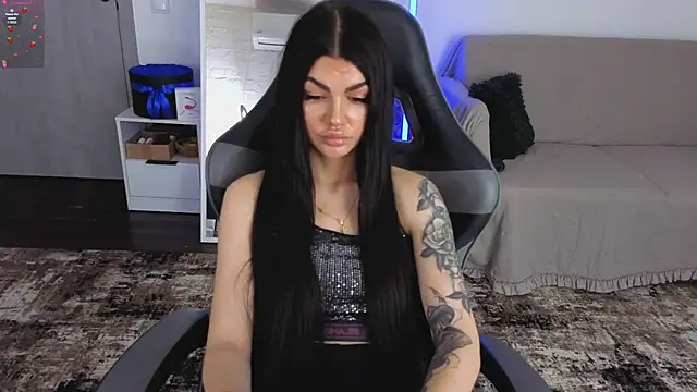 AnacondaOnn Chat XXX in diretta