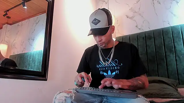 DrakeNeumann Live XXX-chat