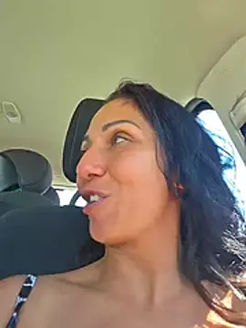 LeticiaWoods' Live XXX Chat