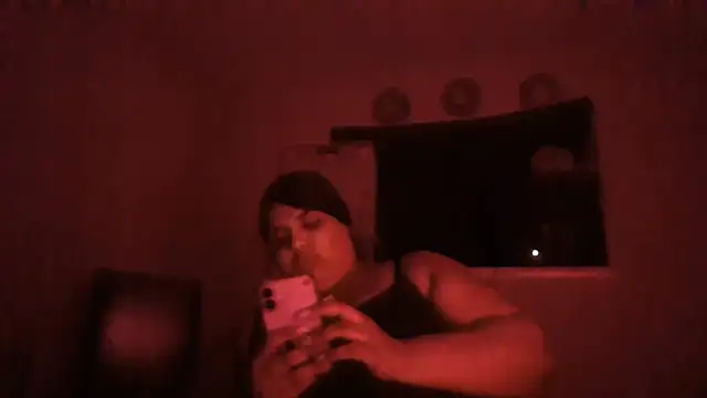 1n0nlythroat XXX чат на живо