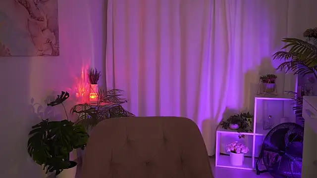 LucreciaStorm লাইভ XXX চ্যাট