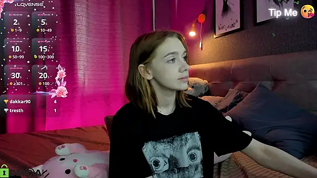XXX chat uživo modela Lesi_Moonie01