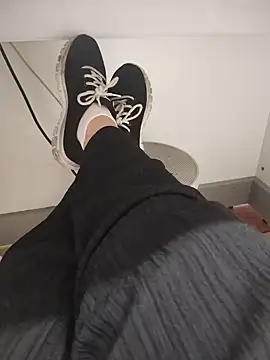 Cugi00's Webcam Show