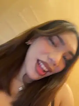 SideChick_BunnyのライブXXXチャット