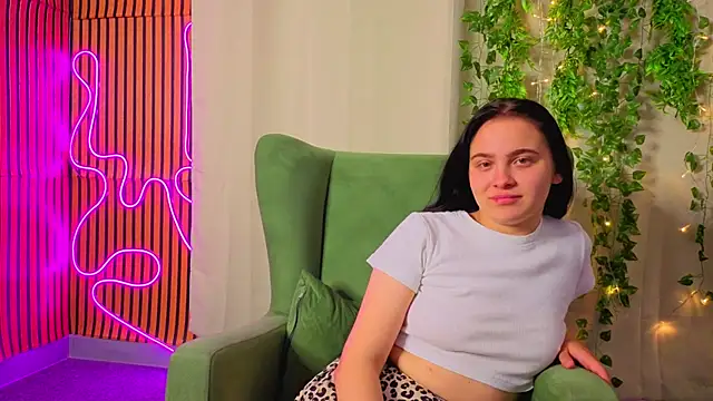MarthaSanchez Adlı Modelin Canlı XXX Sohbeti