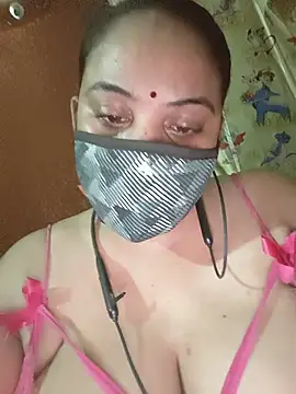 06Rozi Live XXX-Chat