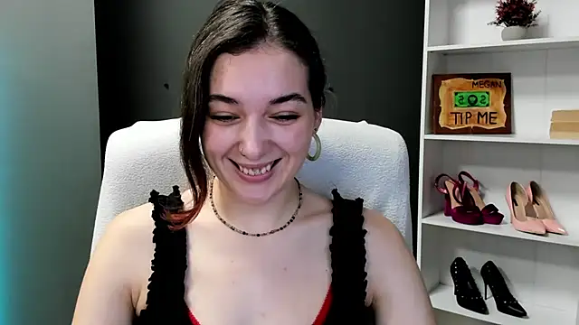 Meagn_Extasy Adlı Modelin Canlı XXX Sohbeti