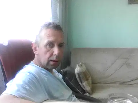 Pokazy przed kamerką – RafalekRozmarynowski81