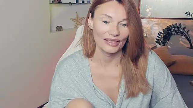 XXX chat uživo modela MistyBarnes