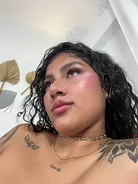 Chat XXX en directo de brizzmotion