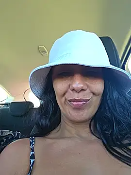 Chat +18 de LeticiaWoods ao vivo