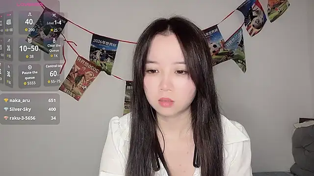 77-Vicky Adlı Modelin Canlı XXX Sohbeti