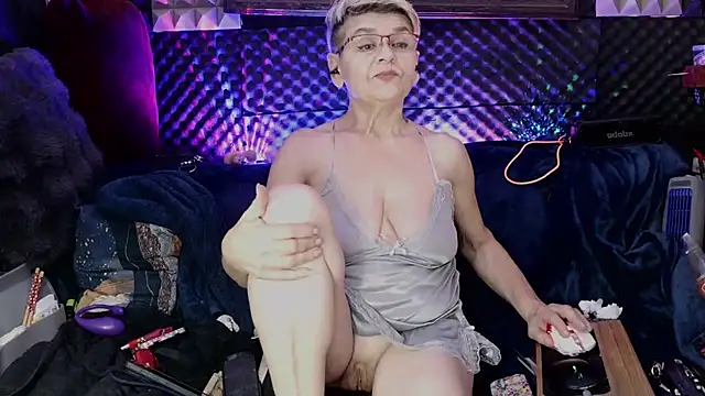 Fentazimelody 라이브 XXX 채팅