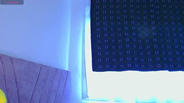 alessia_temptation Adlı Modelin Canlı XXX Sohbeti