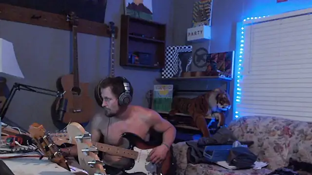הופעת וובקאם של itsjameswebbscope