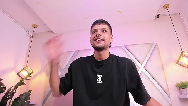 Chat XXX en directo de Clarentz