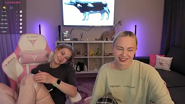 Enjoyment_place's Live XXX Chat