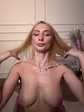 AngieShae Chat XXX live