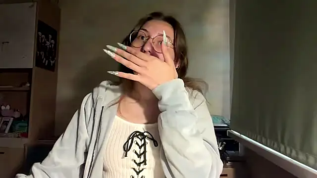 Czat XXX na żywo – Miaaa_Moon