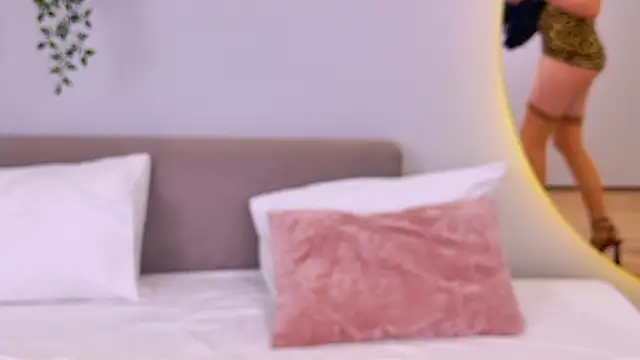 NikkaBush 现场XXX聊天