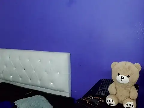 Angel_foxc13 Live XXX-Chat