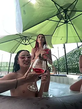 FeetVibe Adlı Modelin Canlı XXX Sohbeti